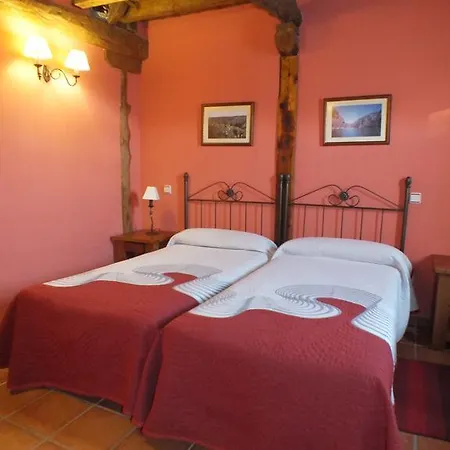 Las Casas Del Duraton Uruenas Exterior photo