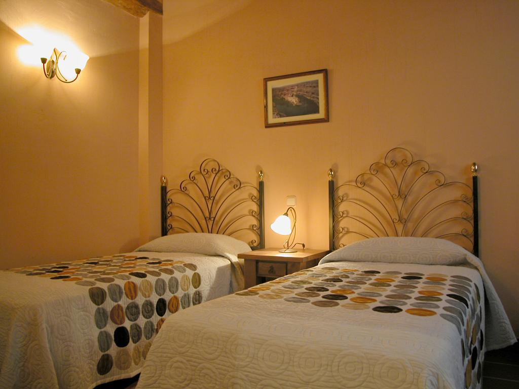 Las Casas Del Duraton Uruenas